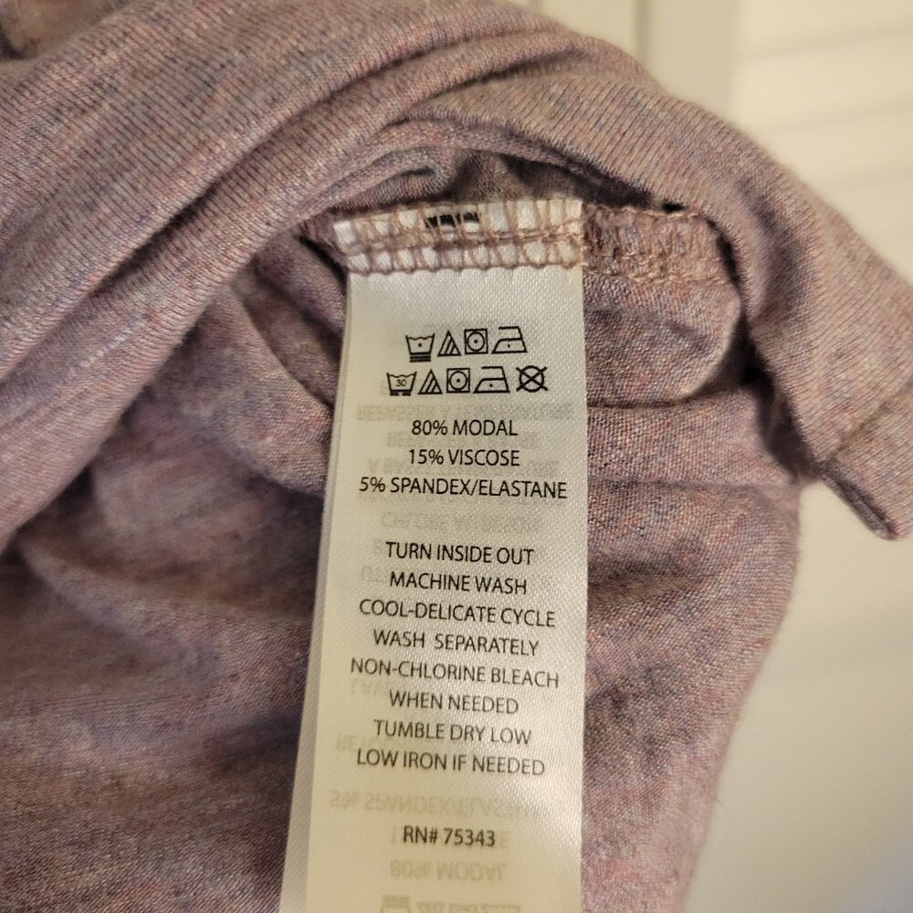 Lot Bundle of Three Long Sleeve Shirts & Cardigan, Size Small - Picture 15 of 16